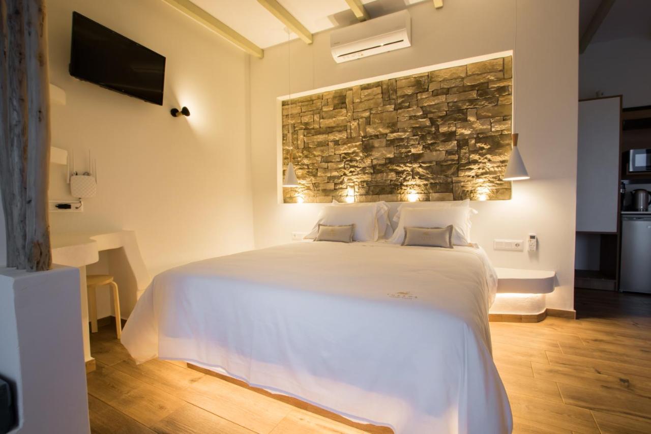 Theros Luxury Villas Damatria 外观 照片