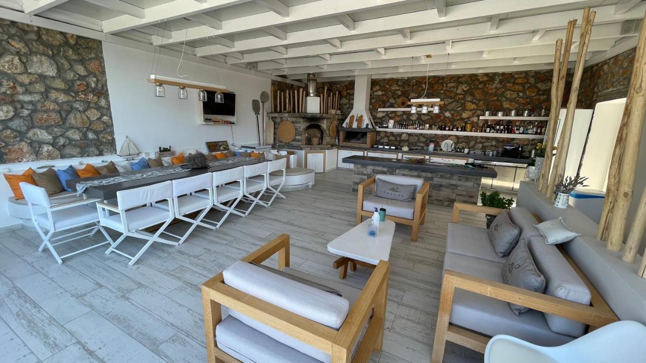 Theros Luxury Villas Damatria 外观 照片