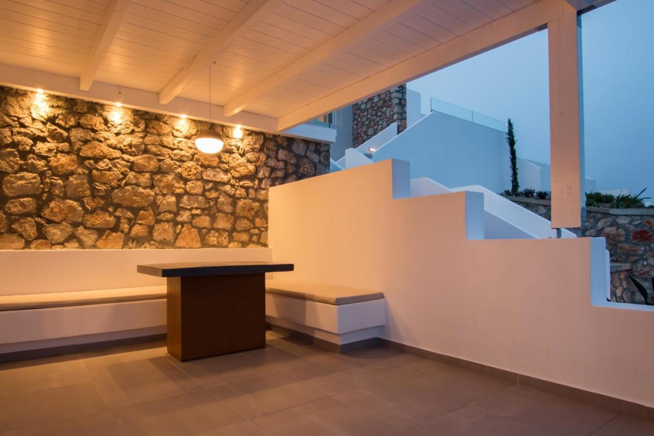 Theros Luxury Villas Damatria 外观 照片