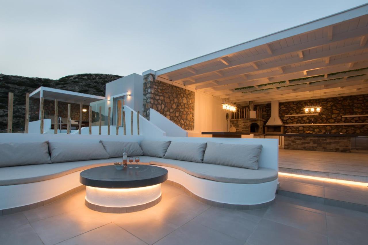 Theros Luxury Villas Damatria 外观 照片