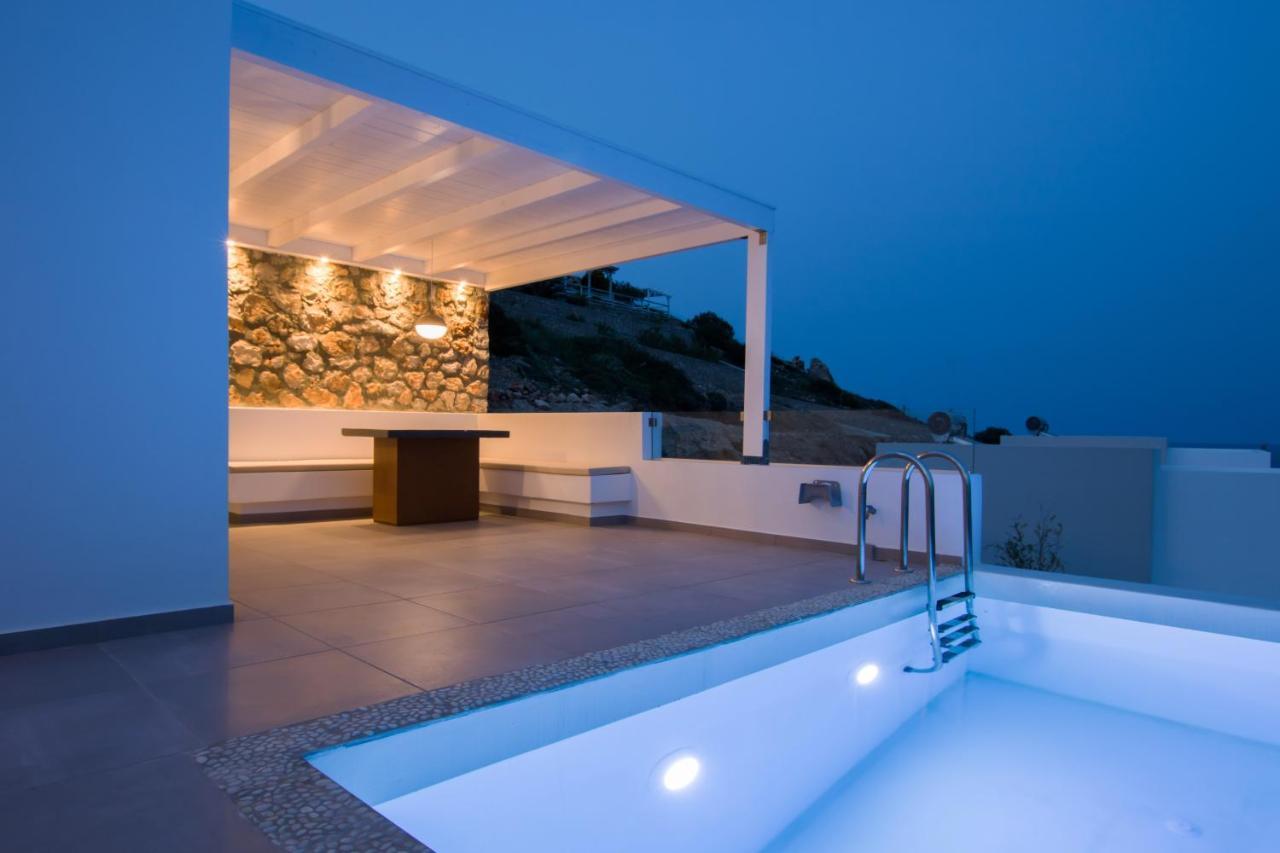 Theros Luxury Villas Damatria 外观 照片